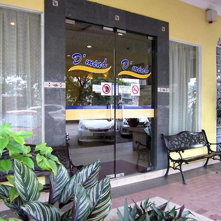 Sun Inns Hotel D'Mind Seri Kembangan Buitenkant foto