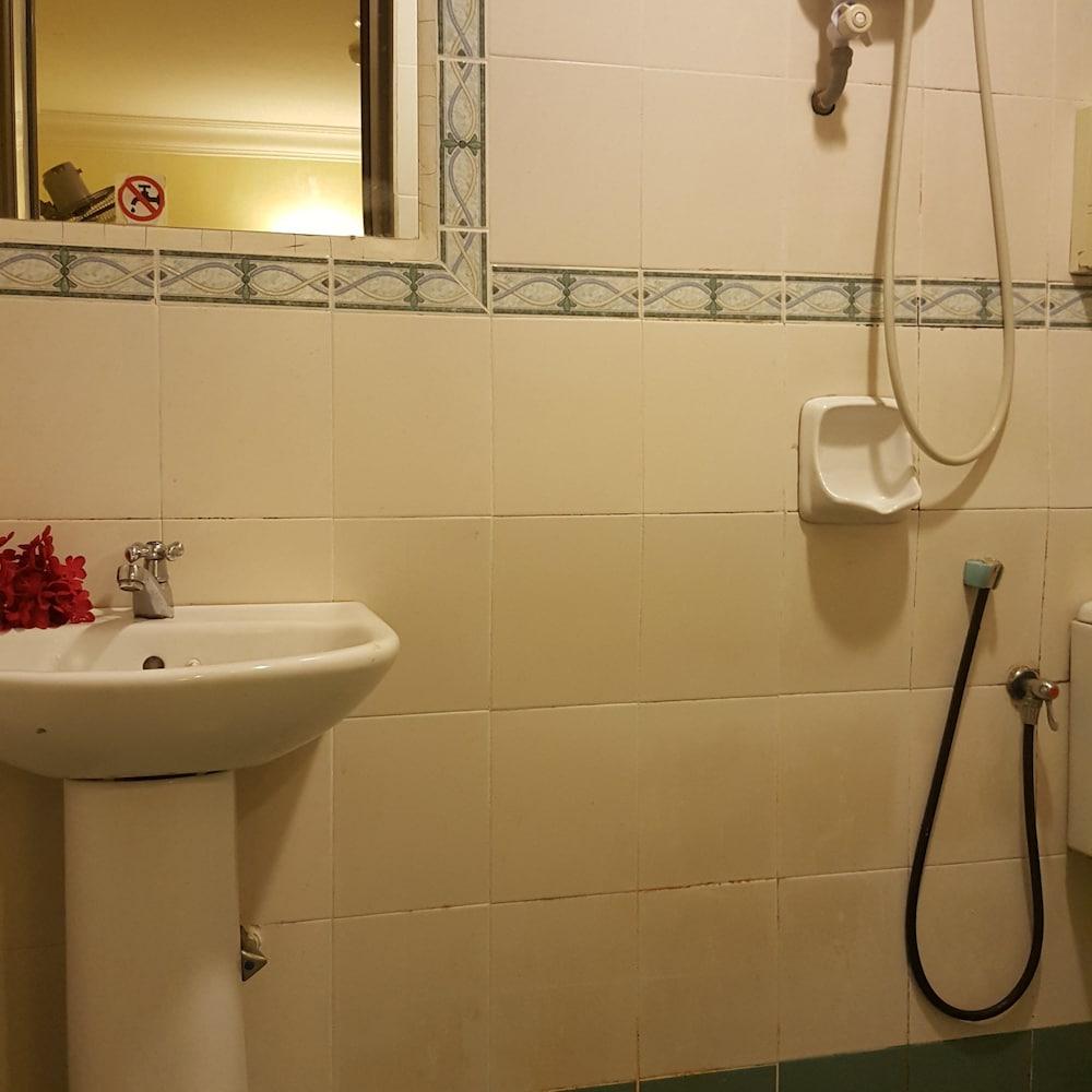 Sun Inns Hotel D'Mind Seri Kembangan Buitenkant foto