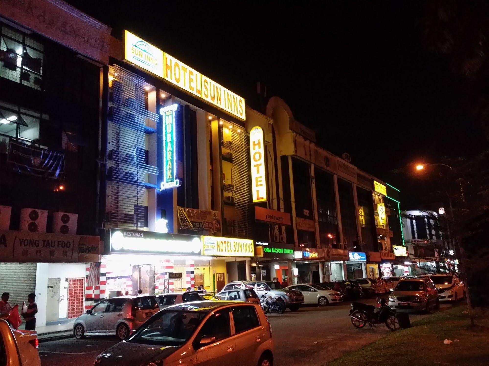 Sun Inns Hotel D'Mind Seri Kembangan Buitenkant foto