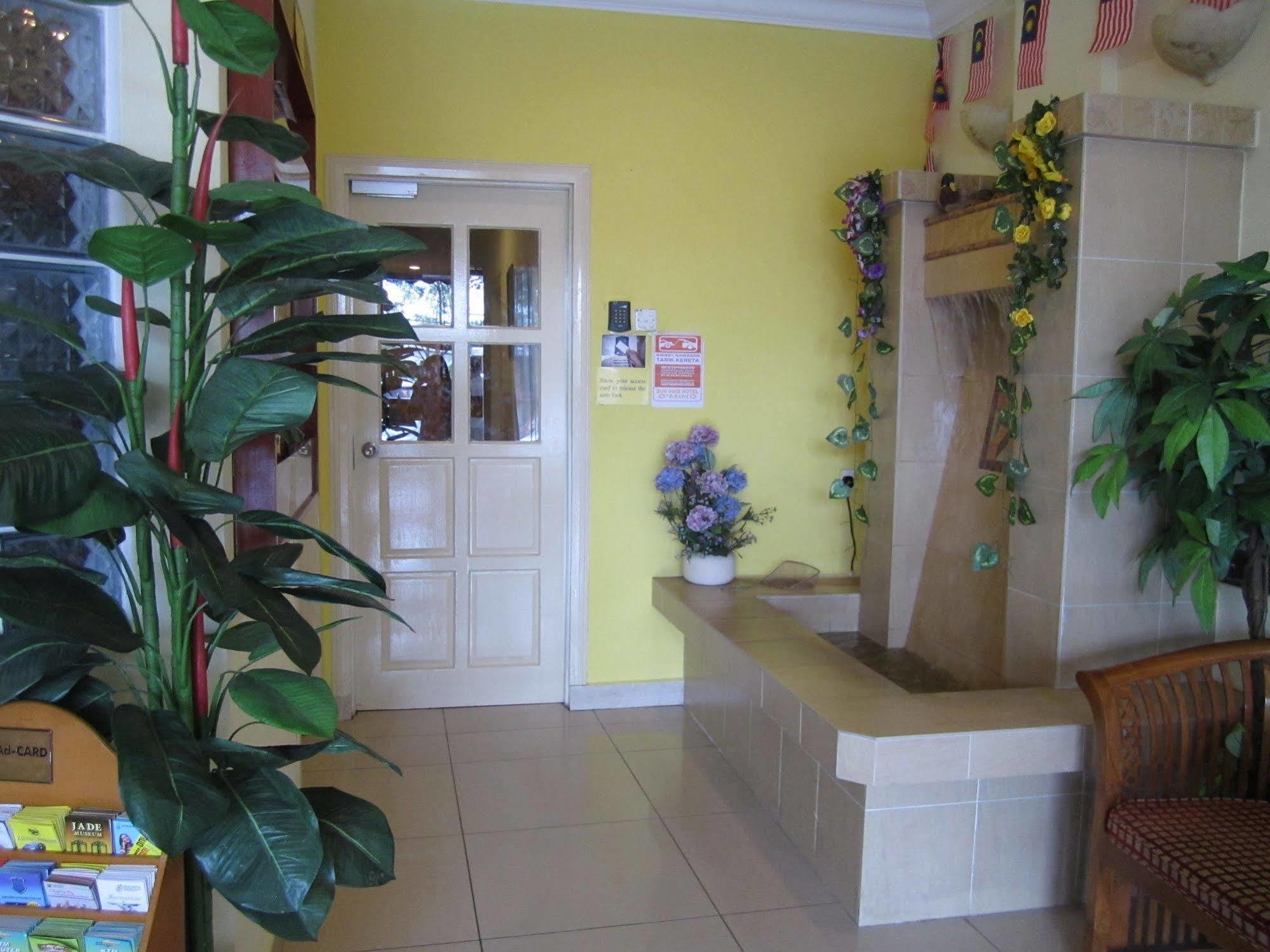 Sun Inns Hotel D'Mind Seri Kembangan Buitenkant foto
